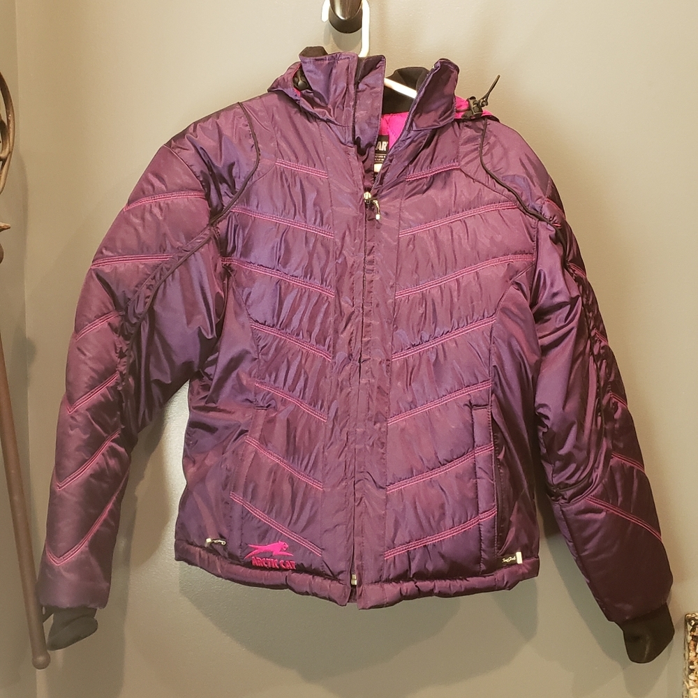 Arctic cat coat